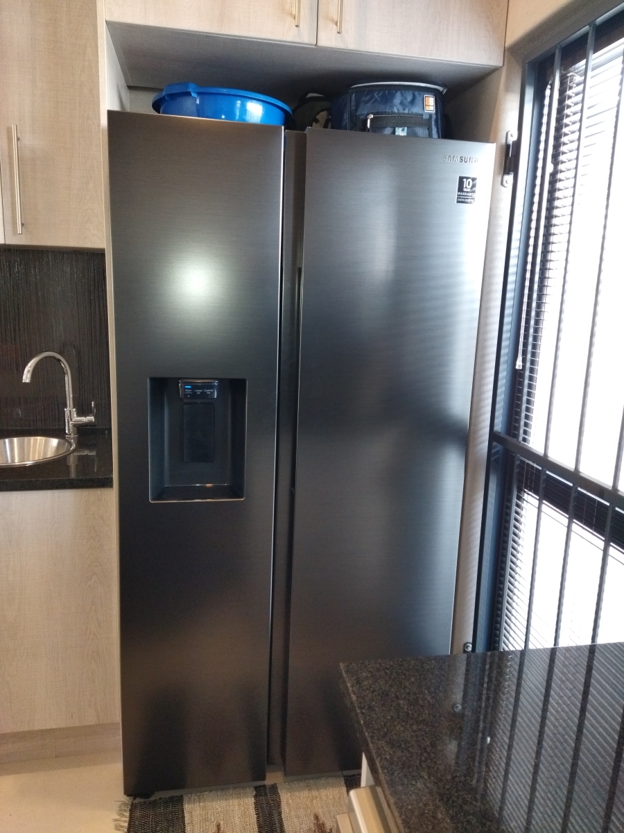 5 Bedroom Property for Sale in Parklands North Western Cape